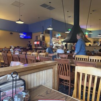 Pietro's Pizza - Inside view - Pizza Near Me - Hood River, Oregon Pietro's Pizza - Inside view - Pizza Near Me - Hood River, Oregon