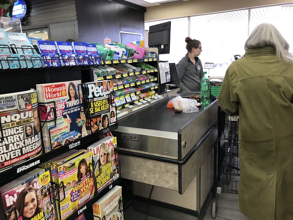 PIGGLY WIGGLY Updated October 2024 106 W Oak St, Boscobel