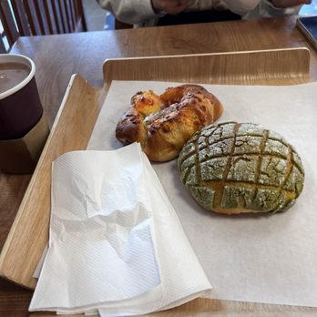 Kukje Bakery - Apple sausage cheese and matcha green bean - Desserts Near Me - Daly City, California Kukje Bakery - Apple sausage cheese and matcha green bean - Desserts Near Me - Daly City, California