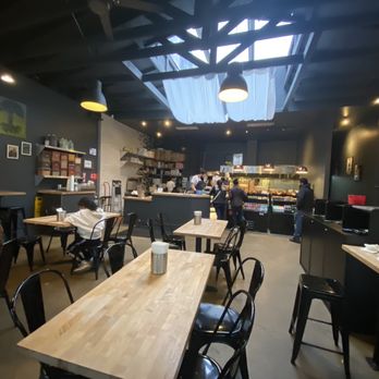 Shawarmaji - Inside - Middle Eastern Near Me - Oakland, California
