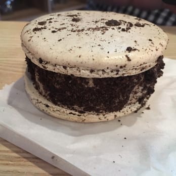Guiltea Cravings - Oreo macaron ice cream sandwich ($4.95) - Coffee & Tea Near Me - San Diego, California