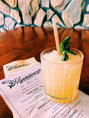 Muskellounge and Sporting Club by null