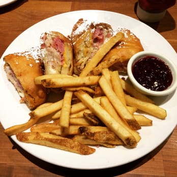 Cheddar's Scratch Kitchen - the monte cristo. fantastic. - American Near Me - Brentwood, Tennessee Cheddar's Scratch Kitchen - the monte cristo. fantastic. - American Near Me - Brentwood, Tennessee