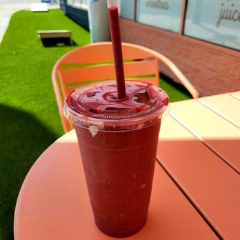Whata Peach - Acai Twist - Juice Bars & Smoothies Near Me - Studio City, California