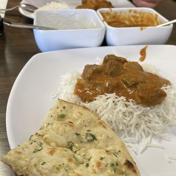 Fresh Curry Chefs - Tikka Masala Lamb Masala Curry (Regular Size) - 1 Serving   Garlic Naan   Rice - Indian Near Me - Camarillo, California