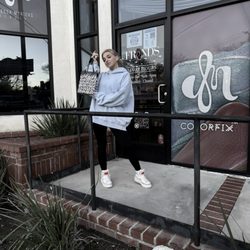 Frends Beauty Supply - I'm happy