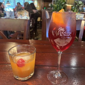 Bahama Breeze - Sunset Berry Sangria can remember the other drink I think it was a tropical old fashioned - Bars Near Me - Kennesaw, Georgia
