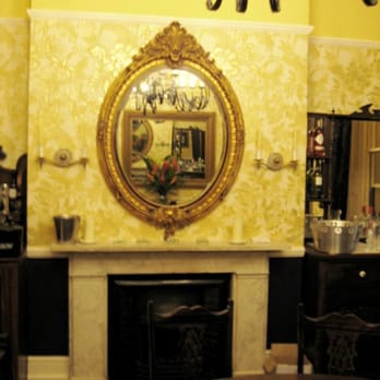The Mitre - Pubs Near Me - London, XGL
