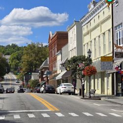 West Virginia Explorer - Small towns in West Virginia are welcoming visitors and new residents in record numbers. West Virginia Exporer reaches them.
