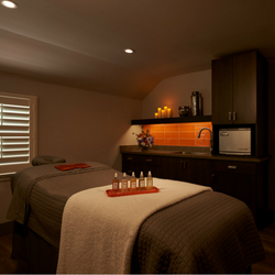 Five Wellbeing Spa - Treatment Room