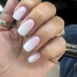 Ombré builder gel mani