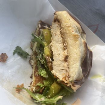 Evolve Modern Vegan Kitchen - Fried Chicken Sandwich - Pubs Near Me - Daytona Beach, Florida