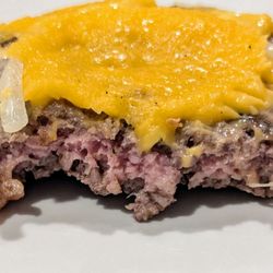 Urban Plates - Center pink is ok for steaks but not ground beef.. :(