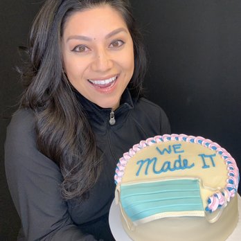 Betts Bakes - Custom Vanilla Cake (Gluten Free!!) - Cupcakes Near Me