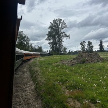 Mt. Rainier Scenic Railroad - The train - Trains Near Me - Elbe, Washington Mt. Rainier Scenic Railroad - The train - Trains Near Me - Elbe, Washington