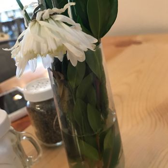 Farm Table - Flowers are a little dead. Had to water them myself. - Breakfast & Brunch Near Me - Van Nuys, California Farm Table - Flowers are a little dead. Had to water them myself. - Breakfast & Brunch Near Me - Van Nuys, California