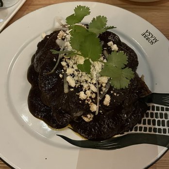 Sobre Masa - Chicken mole - Mexican Near Me - Brooklyn, New York