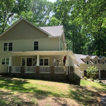 Martinez Construction and Roofing - front of home - General Contractors Near Me - Manchester, Maryland