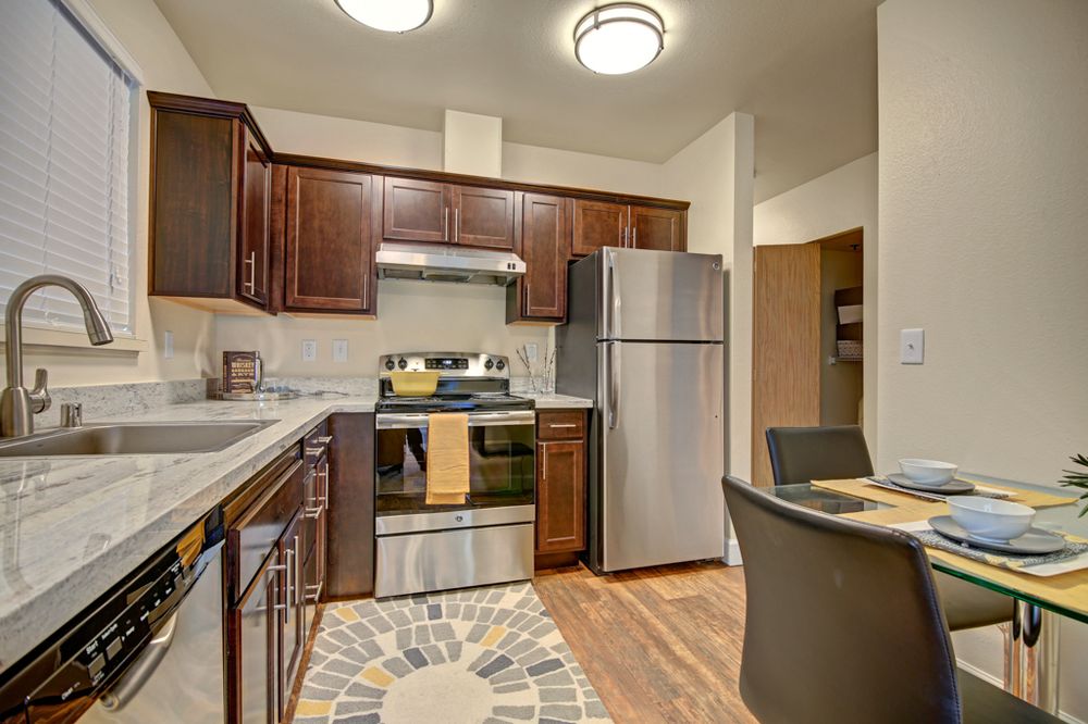 FOSTER GREENS APARTMENT HOMES Updated September 2024 41 Photos