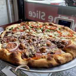 Pizza A Fetta Restaurant