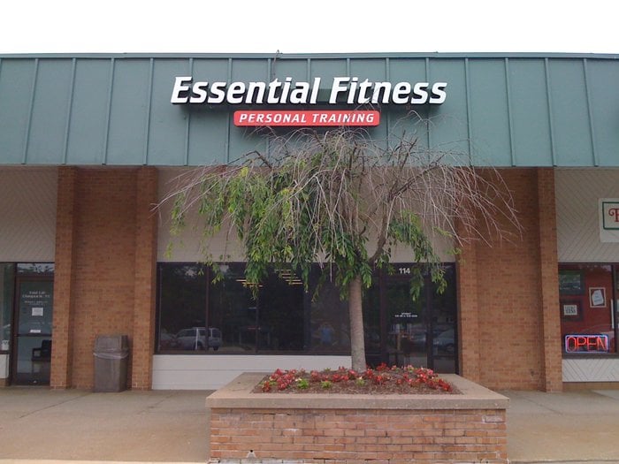 ESSENTIAL FITNESS PERSONAL TRAINING 114 Four Seasons Shopping Ctr