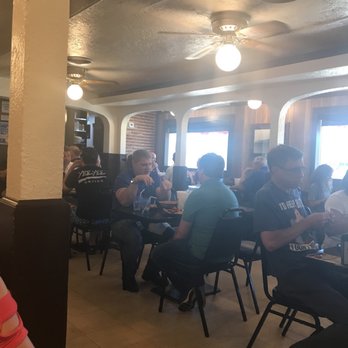 Duff's Famous Wings - Retro interior - American Near Me - Amherst, New York