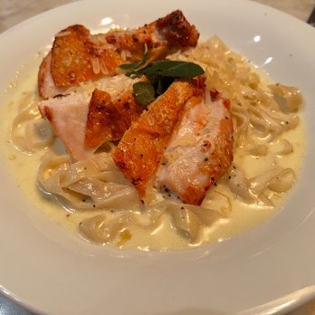 Cielo - Fettuccine Alfredo Chicken - Italian Near Me - Atascadero, California Cielo - Fettuccine Alfredo Chicken - Italian Near Me - Atascadero, California