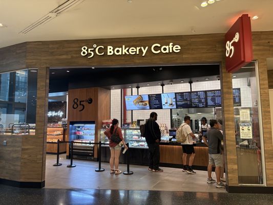 85°C Bakery Cafe - Flushing by null