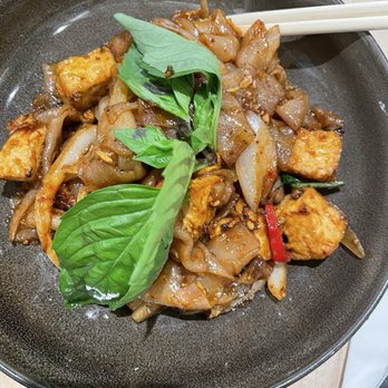 Thai Social - Drunken noodles - Thai Near Me - New York, New York Thai Social - Drunken noodles - Thai Near Me - New York, New York