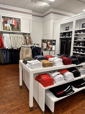 Tommy Hilfiger by null