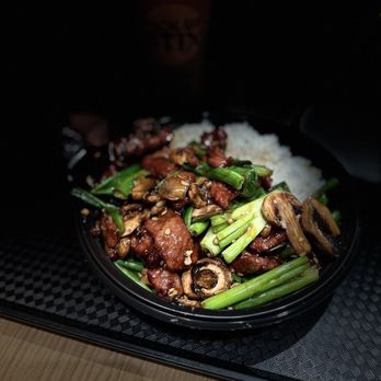 Pick Up Stix Fresh Asian Flavors - 11/22/23 - Chinese Near Me - Granada Hills, California Pick Up Stix Fresh Asian Flavors - 11/22/23 - Chinese Near Me - Granada Hills, California