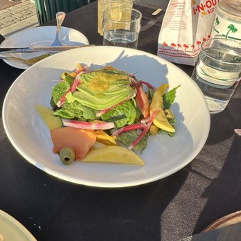 Oyo - Oyo Salad so fresh - Latin American Near Me - Pleasanton, California Oyo - Oyo Salad so fresh - Latin American Near Me - Pleasanton, California