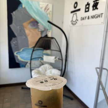 Day & Night Boba Tea House - White Peach Oolong with Lychee Jelly is best tea!! - Bubble Tea Near Me - Eugene, Oregon Day & Night Boba Tea House - White Peach Oolong with Lychee Jelly is best tea!! - Bubble Tea Near Me - Eugene, Oregon
