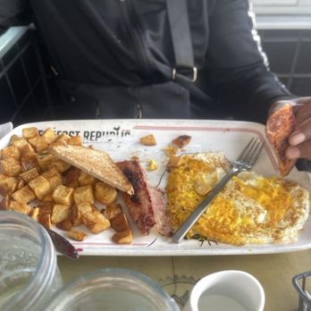Breakfast Republic - Overheard egg, sausage and potatoes - Breakfast & Brunch Near Me - San Diego, California Breakfast Republic - Overheard egg, sausage and potatoes - Breakfast & Brunch Near Me - San Diego, California