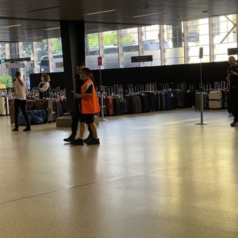 Overseas Passenger Terminal - Luggage - Mass Media Near Me - The Rocks, NSW