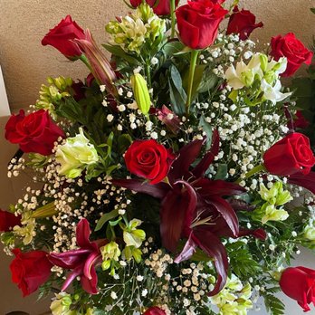 Julie's Flowers - Florists Near Me - Lathrop, California Julie's Flowers - Florists Near Me - Lathrop, California