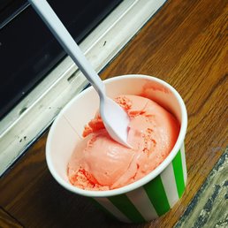Strawberry Custard Strawberry Custard