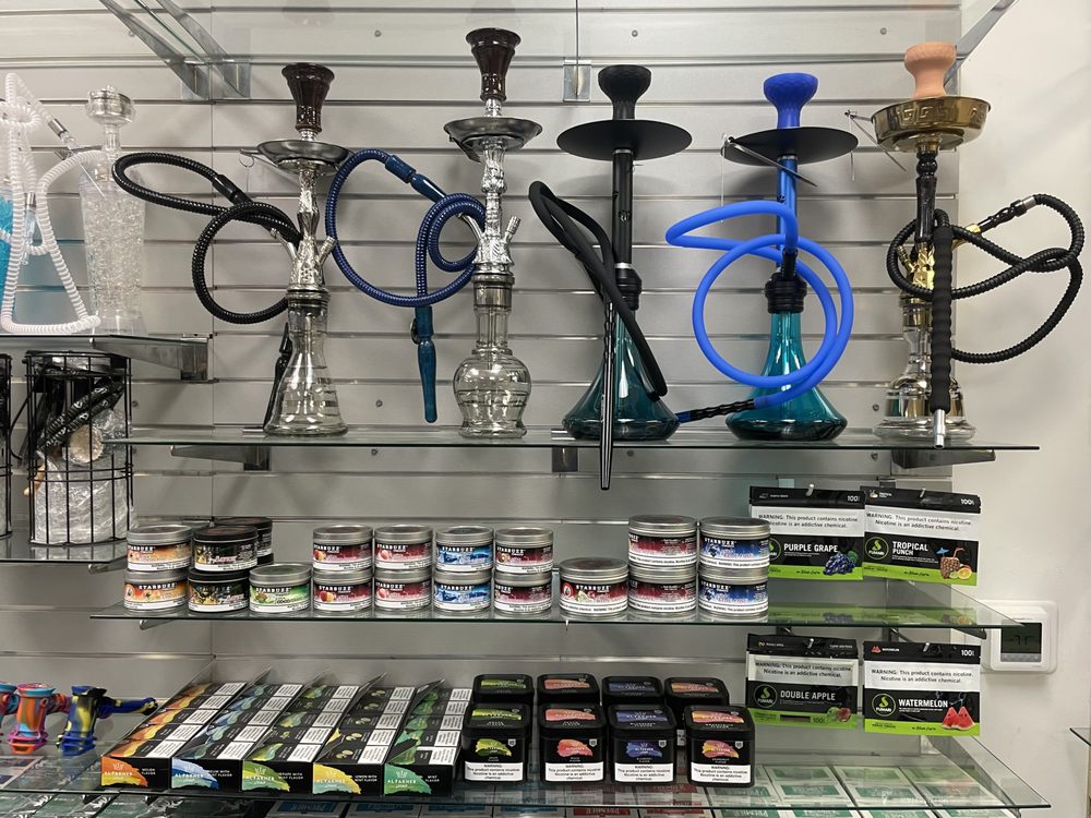 SMOKE SHOP PIPES & STUFF 13 Photos 2045 Milwaukee Ave, Deerfield