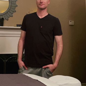 Sacramento Massage Studio - Travis  Burleigh - my Massage Therapist - Massage Near Me - Sacramento, California