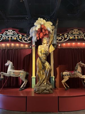 Les Pavillons de Bercy - Musée des Arts Forains by null