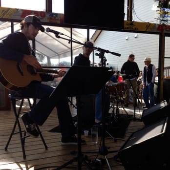 Dead Dog Saloon - Country thru and thru - Seafood Near Me - Murrells Inlet, South Carolina