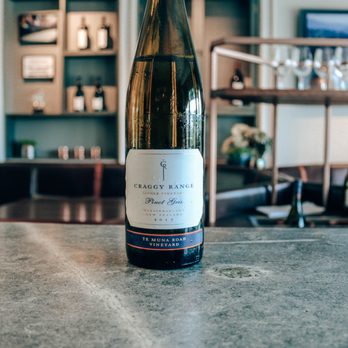 Craggy Range Winery - Craggy Range Pinot Gris - their best white in my opinion! - Beer, Wine & Spirits Near Me - Hastings, HKB