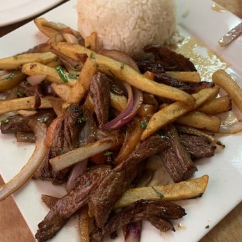 El Pollo Imperial - Lomo Salado - Peruvian Near Me - Long Beach, California El Pollo Imperial - Lomo Salado - Peruvian Near Me - Long Beach, California