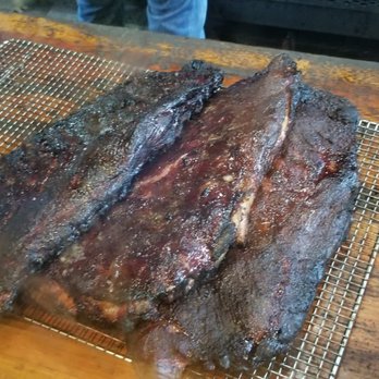 Hoodoo Brown BBQ - Barbeque Near Me - Ridgefield, Connecticut