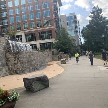Papis Tacos - Stroll down towards Blues Boulevard Jazz to catch some wave music - Mexican Near Me - Greenville, South Carolina Papis Tacos - Stroll down towards Blues Boulevard Jazz to catch some wave music - Mexican Near Me - Greenville, South Carolina