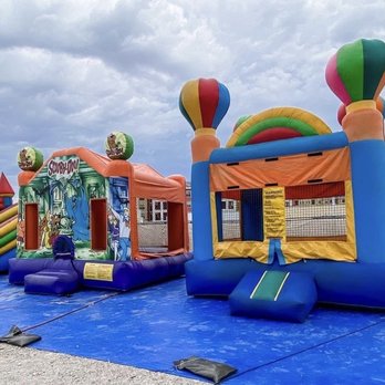 Halloween Town Pumpkin Patch - *Not my photo, I found on their instagram page* bouncy houses I mentioned. These are a fraction of the size you'd expect. - Pumpkin Patches Near Me - Las Vegas, Nevada Halloween Town Pumpkin Patch - *Not my photo, I found on their instagram page* bouncy houses I mentioned. These are a fraction of the size you'd expect. - Pumpkin Patches Near Me - Las Vegas, Nevada