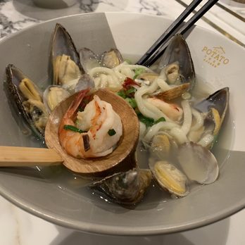 Petit Potato - Seafood udon in sake soup - Taiwanese Near Me - Toronto, Ontario