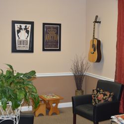 Daniel B Hipps, DDS