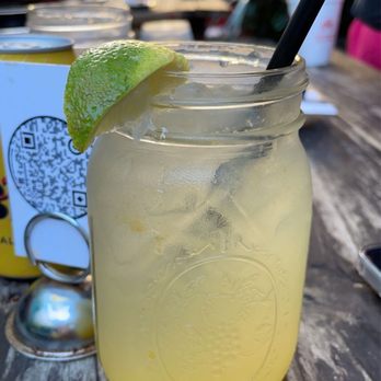 Doce Provisions - Passionfruit lemonade - New American Near Me - Miami, Florida