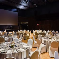 Simply Elegant - We plan large corporate events.